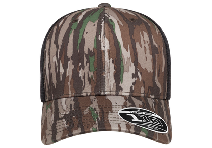 Flexfit 110® mesh Realtree® camo cap